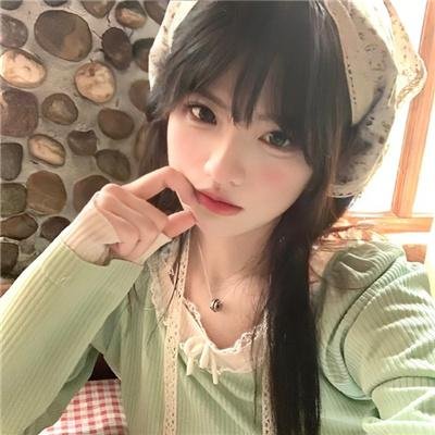哈瓦，玛里亚姆，阿伊莎